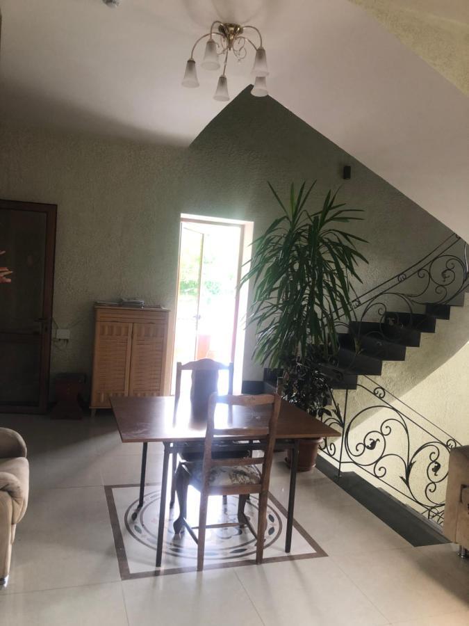 가르니 Chez Yvette B&B 외부 사진